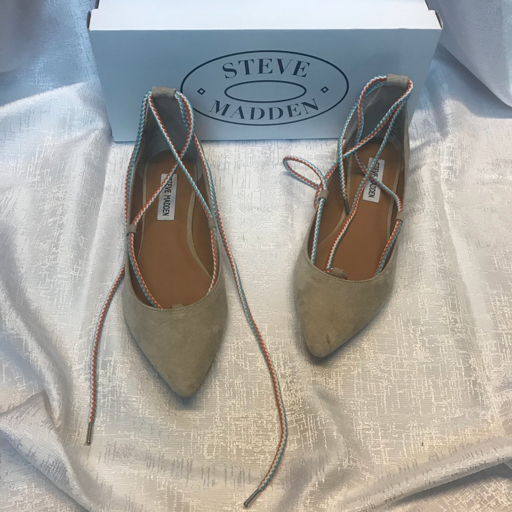 Make an offer Steven Madden suede flats SZ 8.5 - Picture 3 of 6